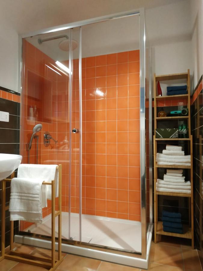 Bed And Breakfast In Piazza Orazio Venosa Exterior foto